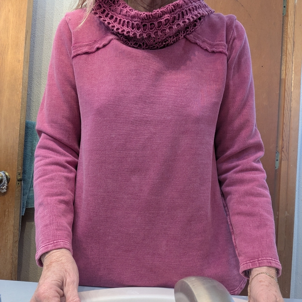 Pink Magenta Cotton Blouse Top with crocheted collar